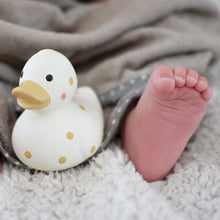 Load image into Gallery viewer, multi-award winning Cuddleduck natural rubber teether bath toy